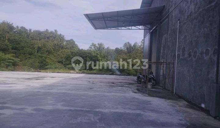 Di Sewakan Gudang Baru Manado