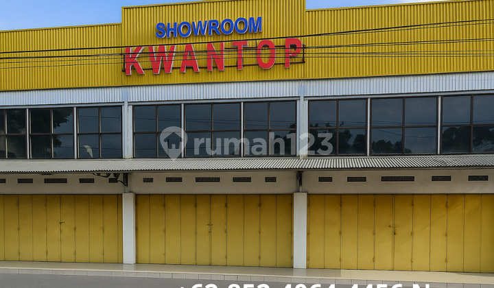 Strategic Shop-House Near Amurang Shopping Center 2