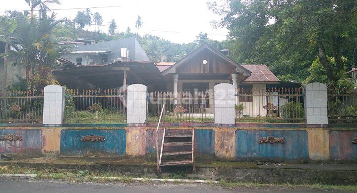 Rumah dan Tanah Cocok Usaha dan Kos Kosan Jalan Utama 2