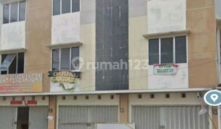 Affordable Shop House in Downtown Manado, Strategic Location