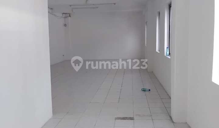 Disewakan Gudang Gandeng di Komplek Pergudangan Elang Laut 3 Lantai