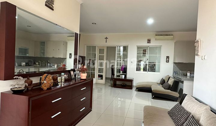 Rumah Nyaman 2 Lantai Di Pantai Indah Kapuk  2