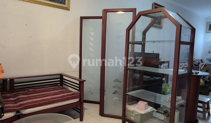 Dijual Rumah di Puri Indah Siap Huni Dijual Rumah di Puri Indah Siap Huni