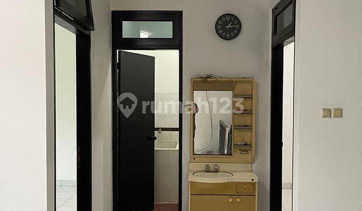 Comfortable Neighborhood House in Muara Karang 2