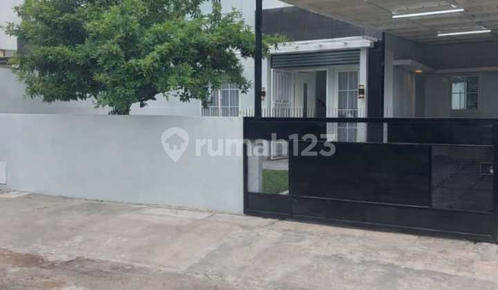 Rumah di Jual Lokasi Serpong Park Rumah di Jual Lokasi Serpong Park