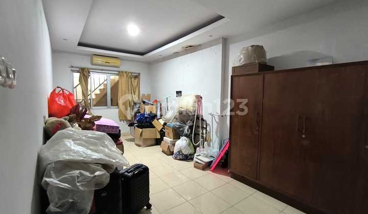 Rumah Dijual/ Sewa Lokasi Muara Karang Full Furnished 2