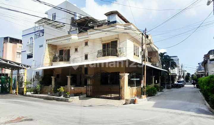 For Sale Strategic House in Muara Karang 2