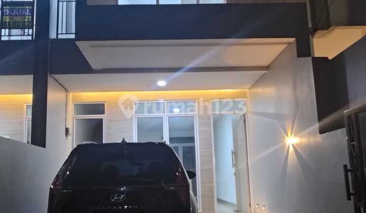 New 3-Story House in Duri Nirmala, Strategic Location, Safe and Comfortable Neighborhood New 3-Story House in Duri Nirmala, Strategic Location, Safe and Comfortable Neighborhood