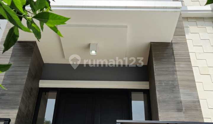 3-Story House in Permata Buana Housing 2