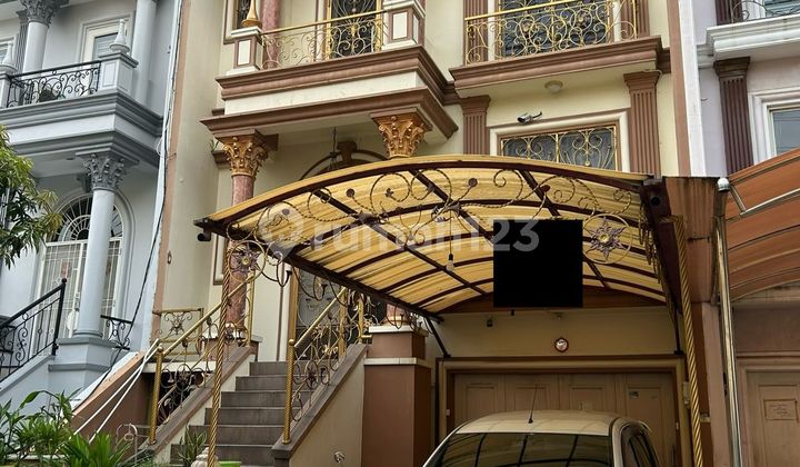 Rumah Bagus Sudah Furnish Di Pantai Indah Kapuk