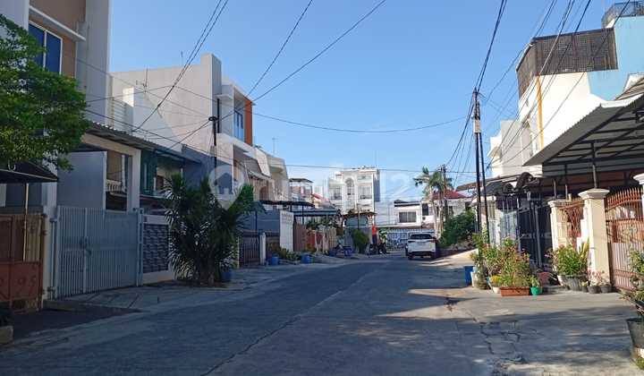 For Sale 2-Storey House Location Muara Karang 2