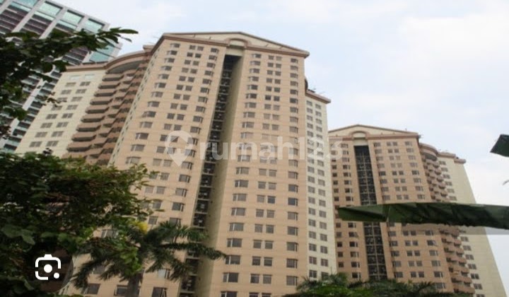 Strategic and Profitable Investment Apartment Strategic and Profitable Investment Apartment
