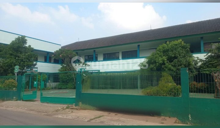 Eks Sekolah, Cocok untuk Diteruskan Menjadi Sekolah/ Pesantren, atau Lainnya