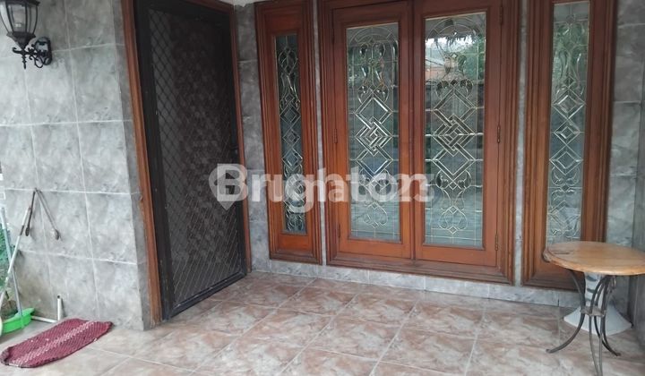 Rumah Tanjung Duren 1Stengah Lantai Full Furnished 1