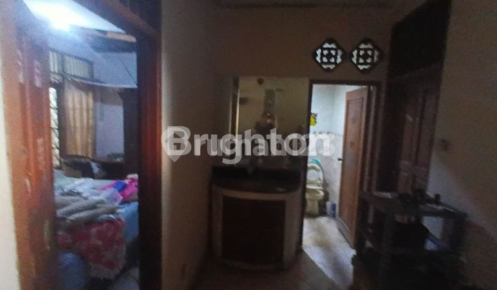 Rumah Tua Hitung Tanah ******** 2