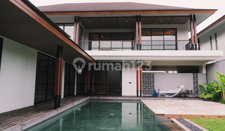Best Luxury Area Elegant Villa Residential Ready Unit in Jimbaran, Bali Best Luxury Area Elegant Villa Residential Ready Unit in Jimbaran, Bali