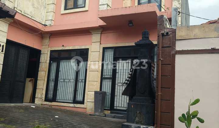 FOR SELL GUDANG DAN KANTOR 2 LT SANGAT LUAS DI RENON PUSAT KOTA BALI 