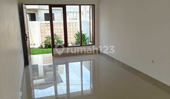 FOR RENT HUNIAN BARU 3 BR ONE GATE CLUSTER KAWASAN STARTEGIS JIMBARAN 