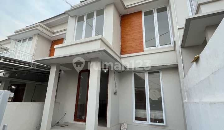 For Sale Rumah Siap Huni Kawasan One Gate System Sangat Bagus di Munggu 1