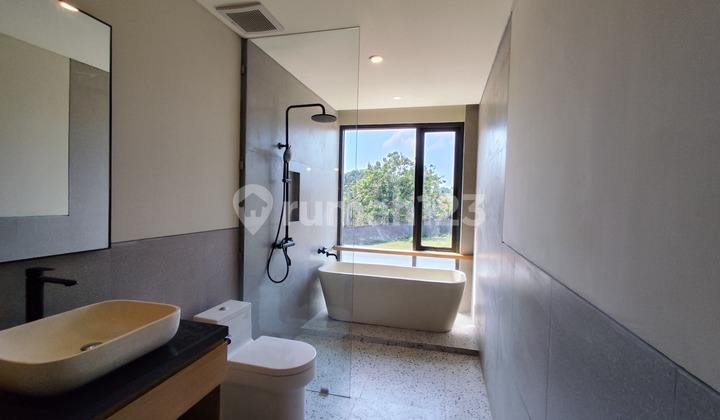 VILLA MEWAH 3BR KAWASAN ELITE CLUSTER SEMI FURNNISHED JIMBARAN VILLA MEWAH 3BR KAWASAN ELITE CLUSTER SEMI FURNNISHED JIMBARAN
