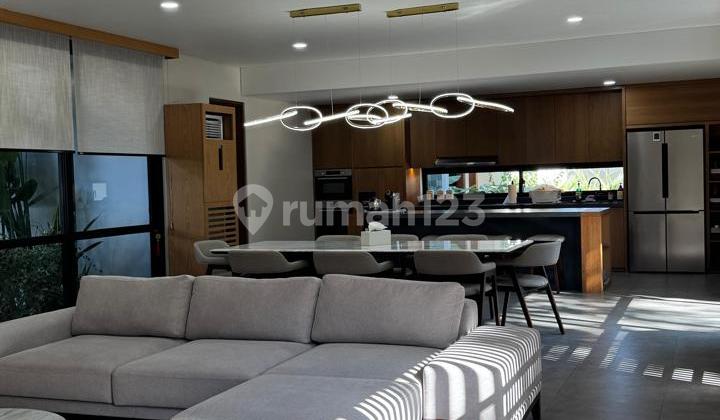 VILLA READY PRIVAT LUXURY FURNISHED 5BR KAWASAN ELITE DI JIMBARAN
