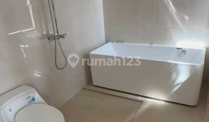 FOR RENT NEW SEMI VILLA 2BR + 1 ROOM LOCATION UNGASAN