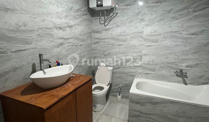 FOR SALE MINIMALIST HOUSE 3BR LOCATION NUSA DUA COMPLEX AREA