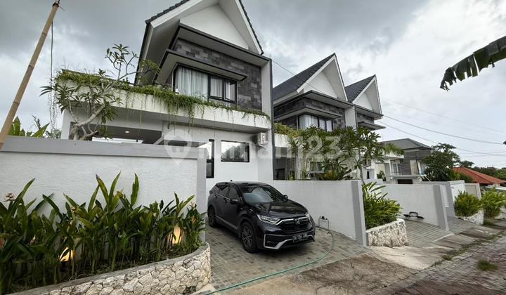 Villa Ready Unit Fully Furnished Big Pool 3Br in a Super Strategic Area of Nusa Dua