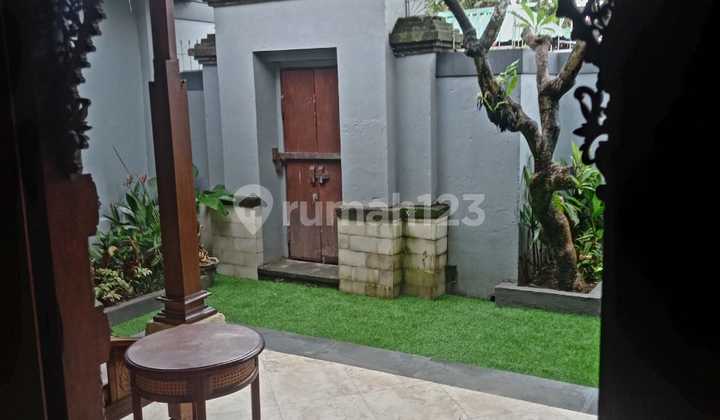 HUNIAN SIAP HUNI 3BR NEW RENOATED DEKAT MERTASARI BEACH SANUR HUNIAN SIAP HUNI 3BR NEW RENOATED DEKAT MERTASARI BEACH SANUR