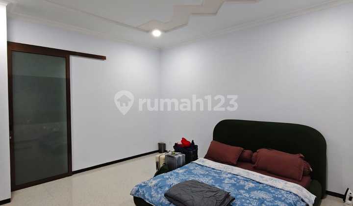 FOR SALE RUMAH MEWAH 5BR FURNISHED LOKASI TENGAH KOTA DENPASAR