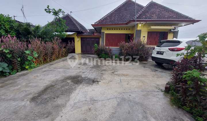 Ancient House in Dawukan, Berbah, Sleman, Yogyakarta