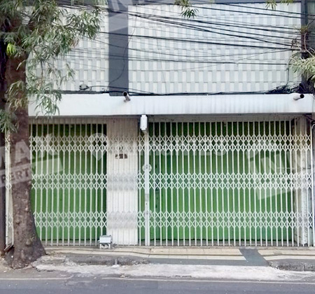 Ruko 1 Lantai Dekat Pusat Perbelanjaan di Malang Ruko 1 Lantai Dekat Pusat Perbelanjaan di Malang
