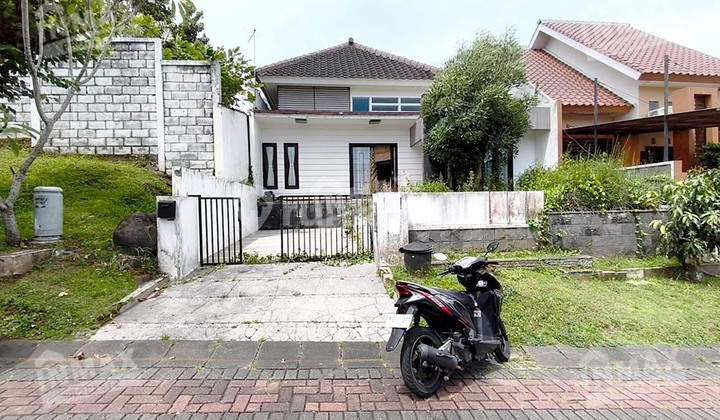Rumah Disewakan di Villa Puncak Tidar Malang