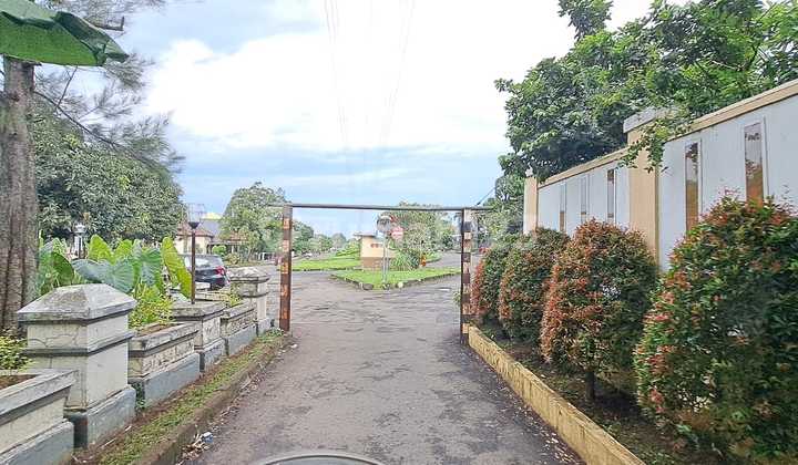 Best Plot 8 Minutes to Hermina Hospital Bogor Freehold Certificate