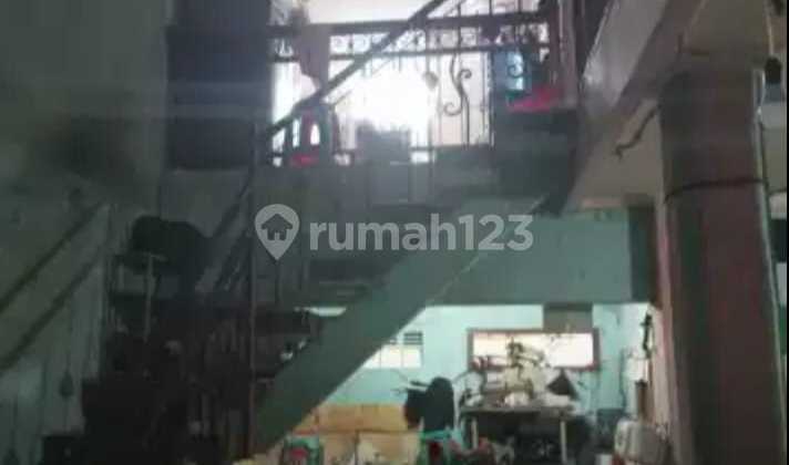 Dijual Rumah 3 Lantai Aksss 1 Mobil Di Kurdi Dijual Rumah 3 Lantai Aksss 1 Mobil Di Kurdi