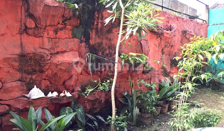 Dijual Rumah 2 Lantai Semi Furnish Lengkap Dengan Taman Belakang Di Sayap Turangga