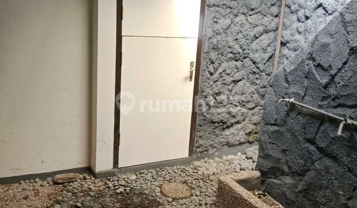 Disewa Rumah 2 Lantai Disayap Pasirluyu 2