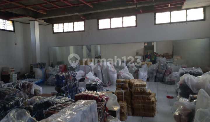 Disewa Ruko 4 Lantai Di Pusat Kota Ciateul 1