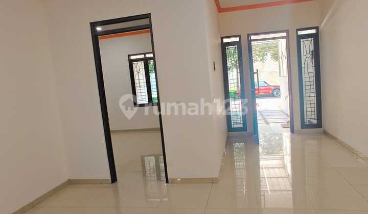 Rumah 2 Lantai Dibatununggal Semi Furnishkat Stt Teklom dan Pasar Modern 2