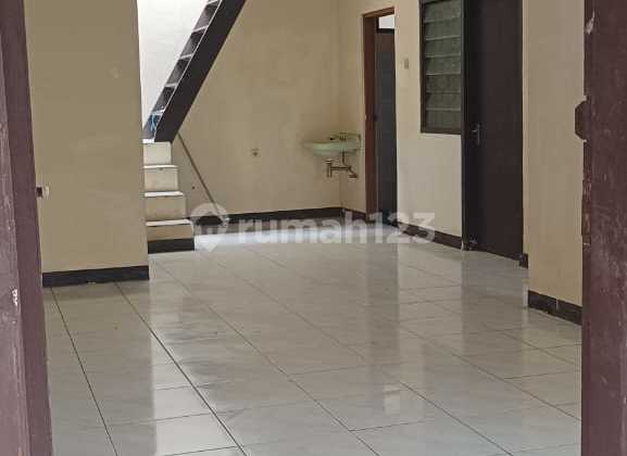 For Rent: 2-Story House in TKI Complex.
