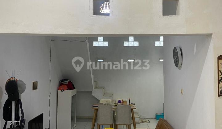 Dijual Rumah 2 Lantai Di Komplek Private Vilage Dekat Stt Telkom 2