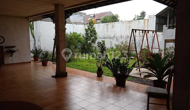 For Sale 2-Story House In Sayap Batununggal For Sale 2-Story House In Sayap Batununggal