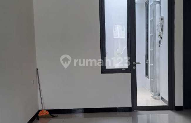 Disewa Rumah Bangunan Baru Di Taman Kopo Indah 5 2