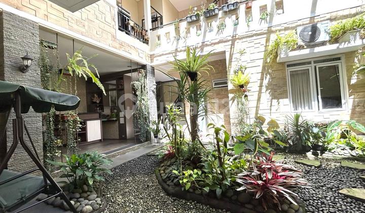 Rumah 2.5 Lantai di Kota Baru Parahyangan Dekat Kampus dan Rumah Sakit