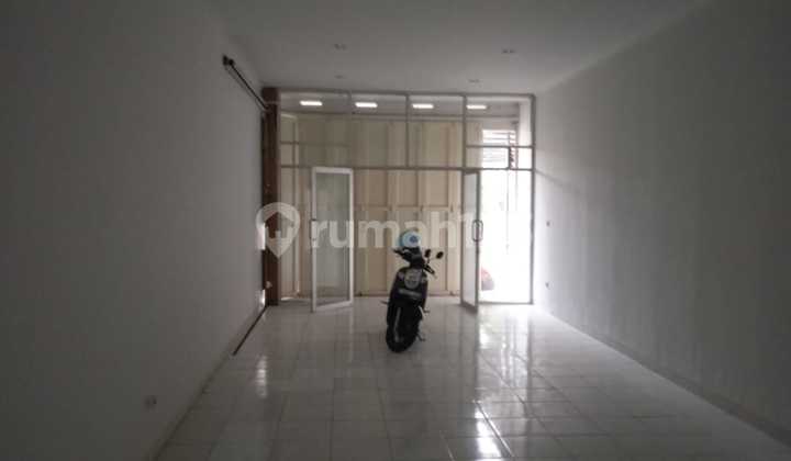 Ciwastra Building Floor Suitable for Selling Groceries and Food. 2