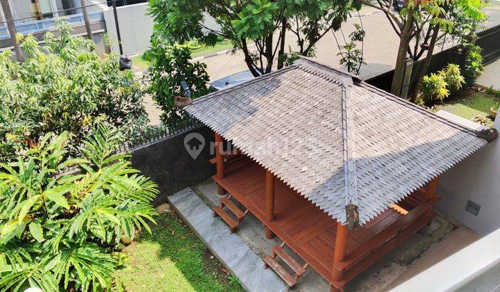 Dijual Rumah Lux Lengkap Dengan Lift Di Batununggal 1