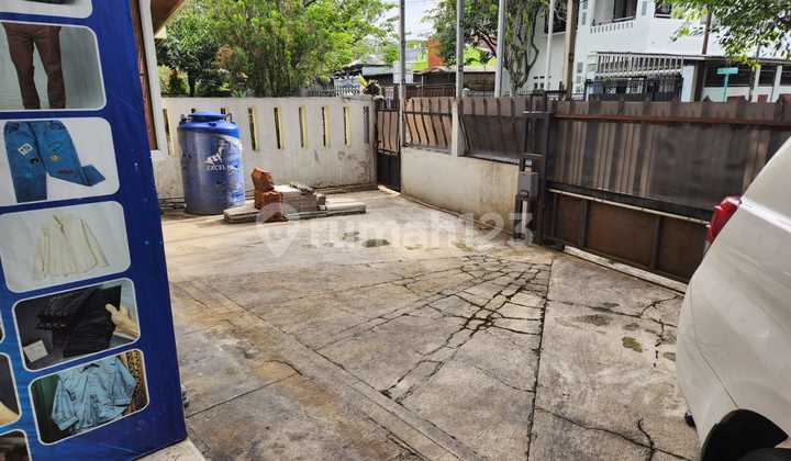 Rumah di Ciateul Dekat Sekolah dan Mini Market