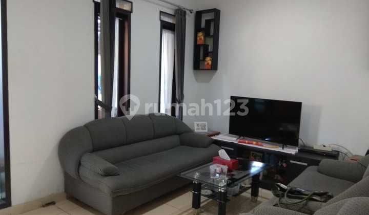 Dijual Rumah Di Pusat Kota Ciateul Akses Motor