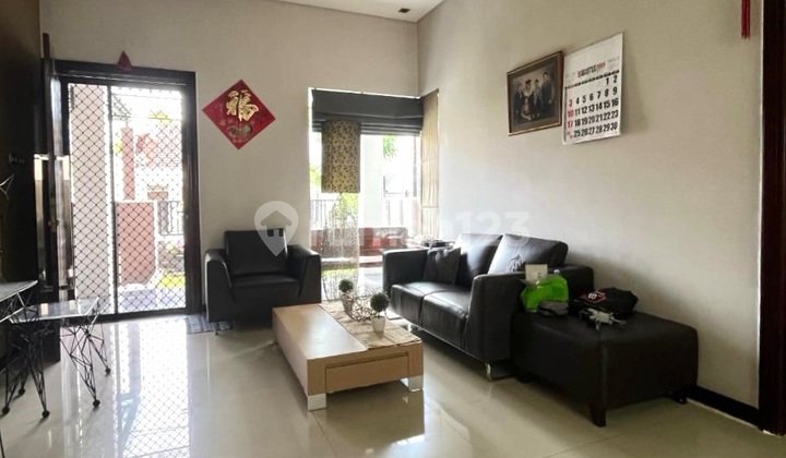 Turun Harga! Dijual Rumah Darmo Permai Terawat Bersih Nyaman