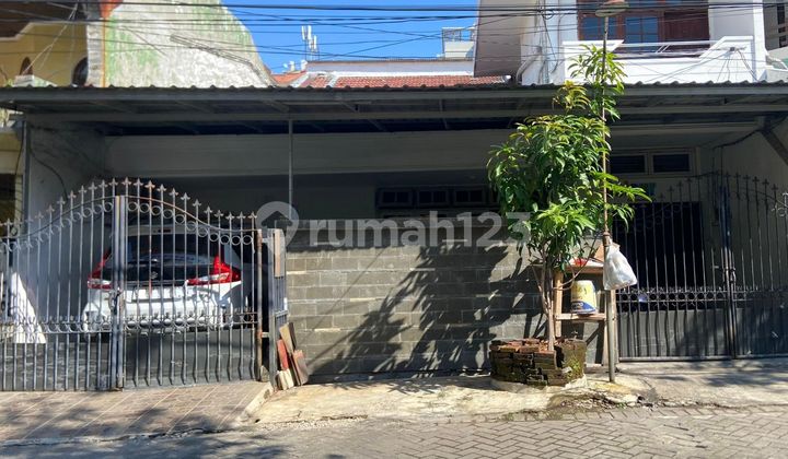 FOR SALE NICE HOUSE IN MANYAR REJO 2 STORIES